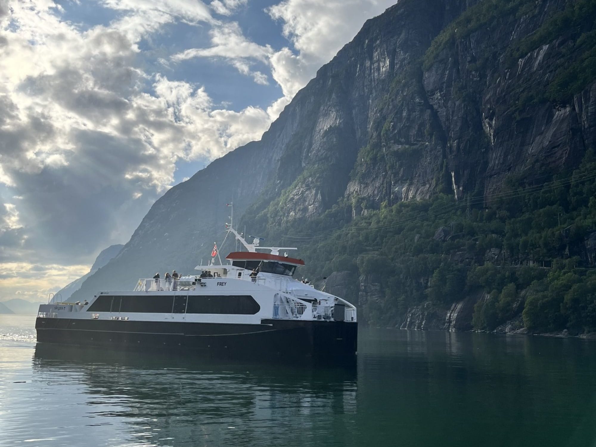 Fjord Hikes overnight adventure Kjerag and Preikestolen