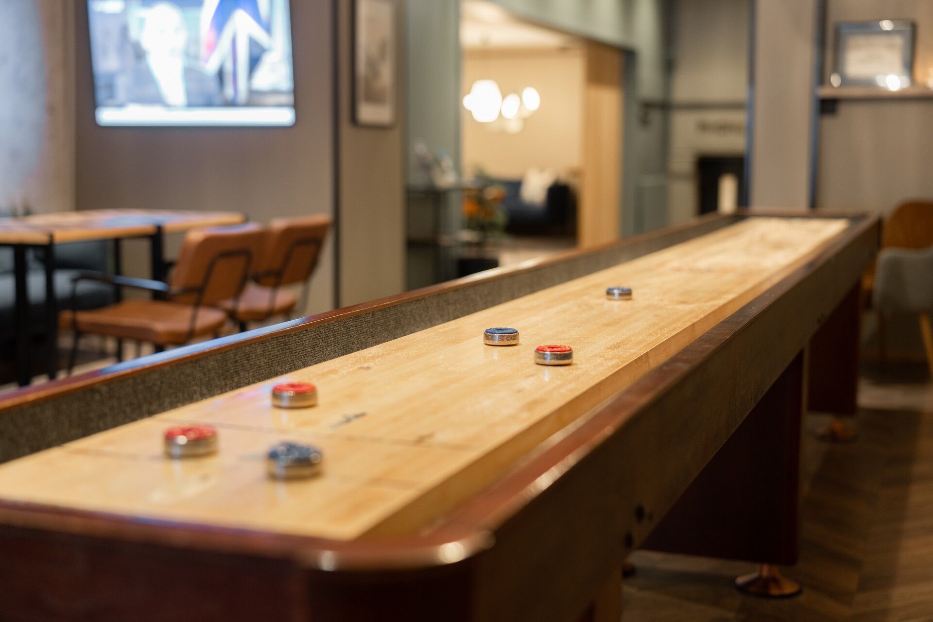 Shuffle board i lobbyen på Scandic Victoria Lillehammer