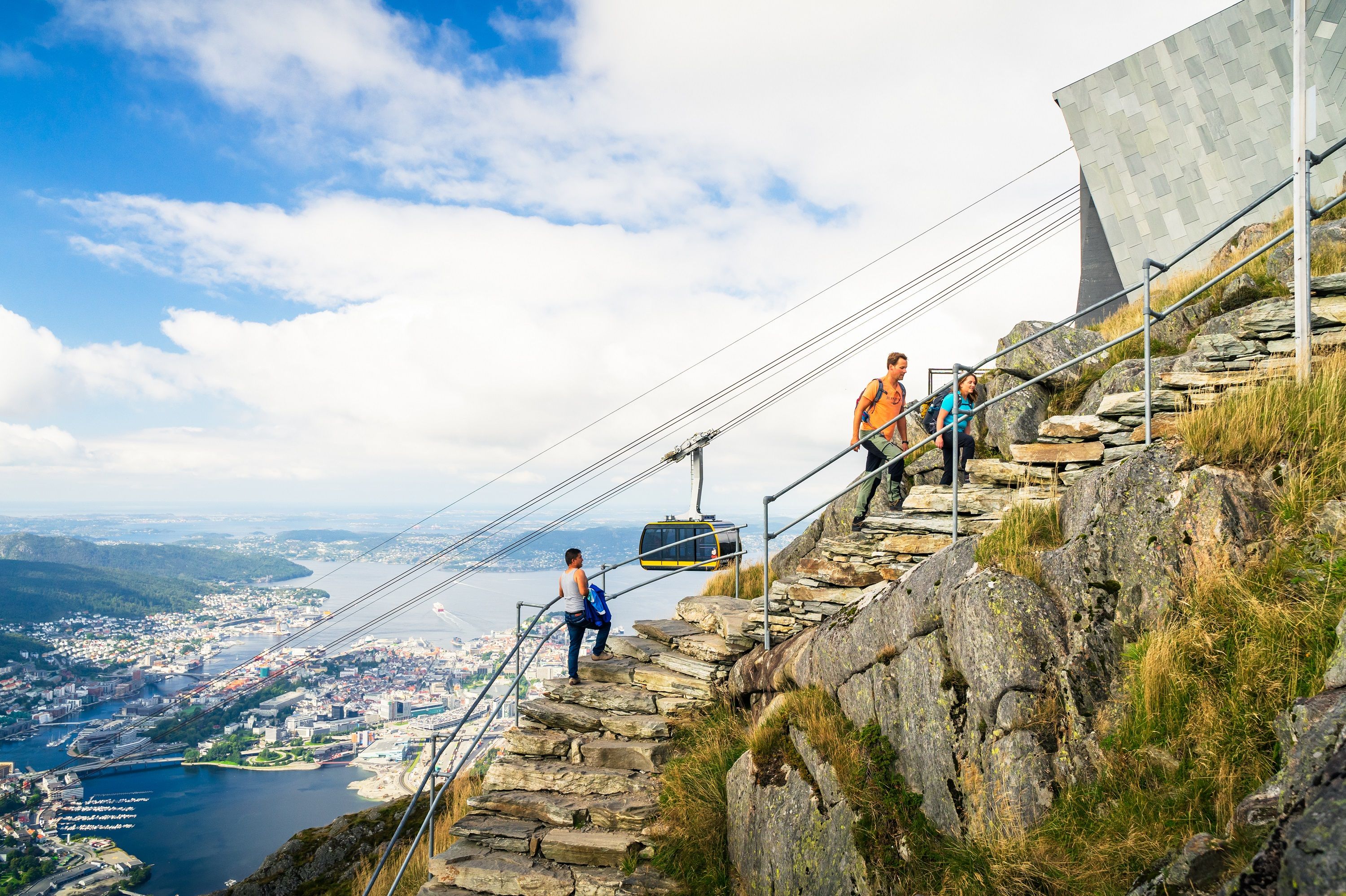 Sherpatrapper til toppen av Ulriken