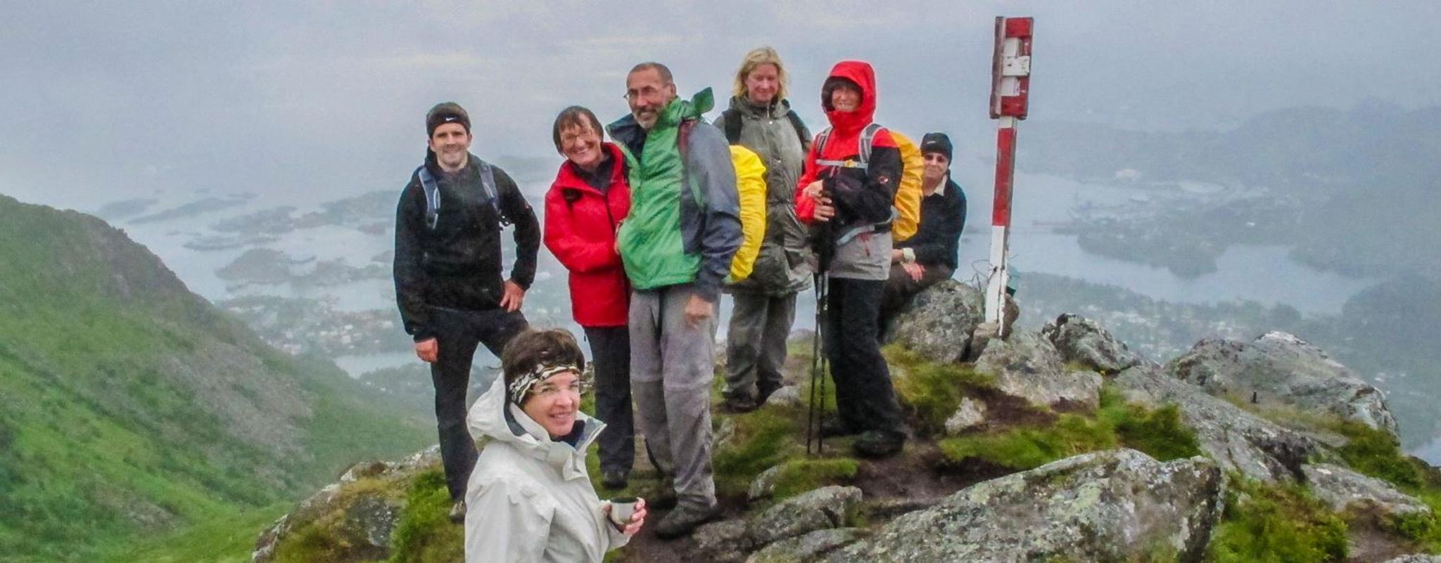 Fjelltur til Tuva - Lofoten Aktiv