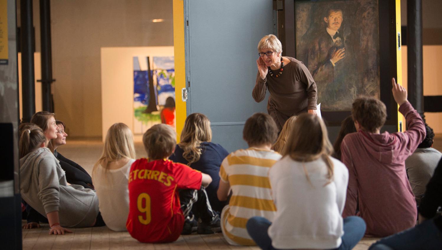gruppe ellever på Telemark kunstmuseum