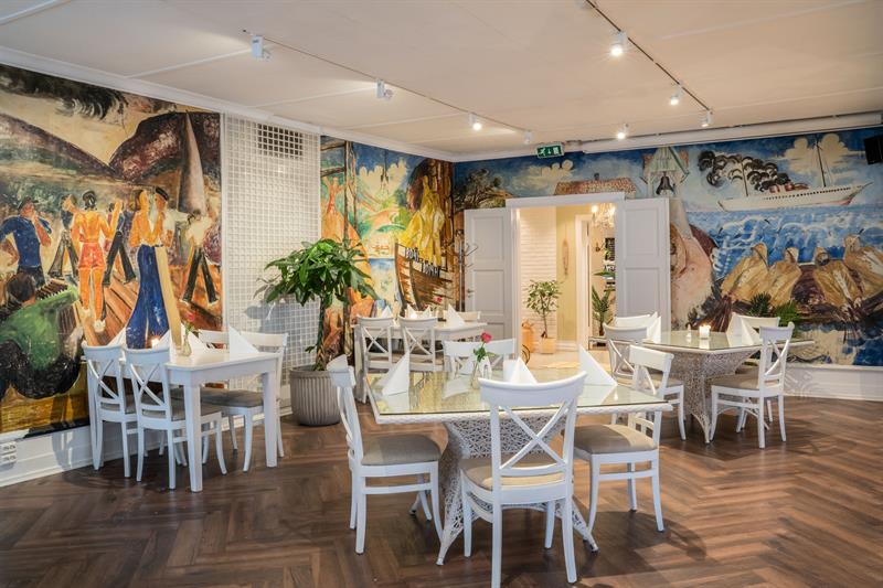 Bord i restauranten