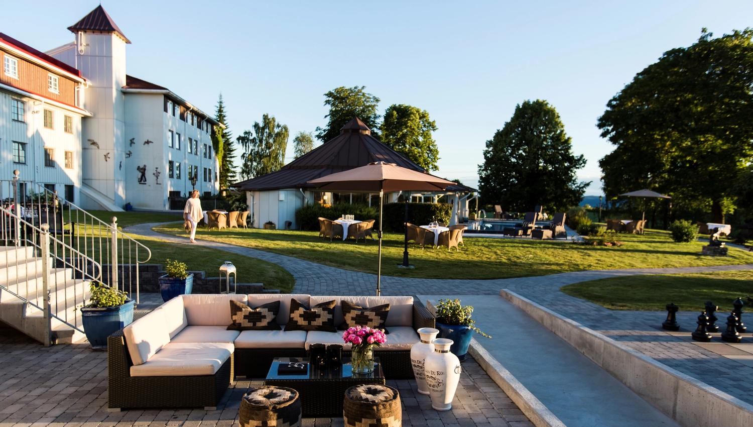 Klækken Hotell - Hageområdet