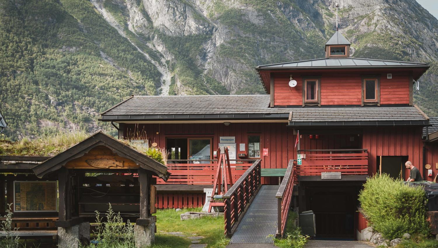 The reception building at the campground.