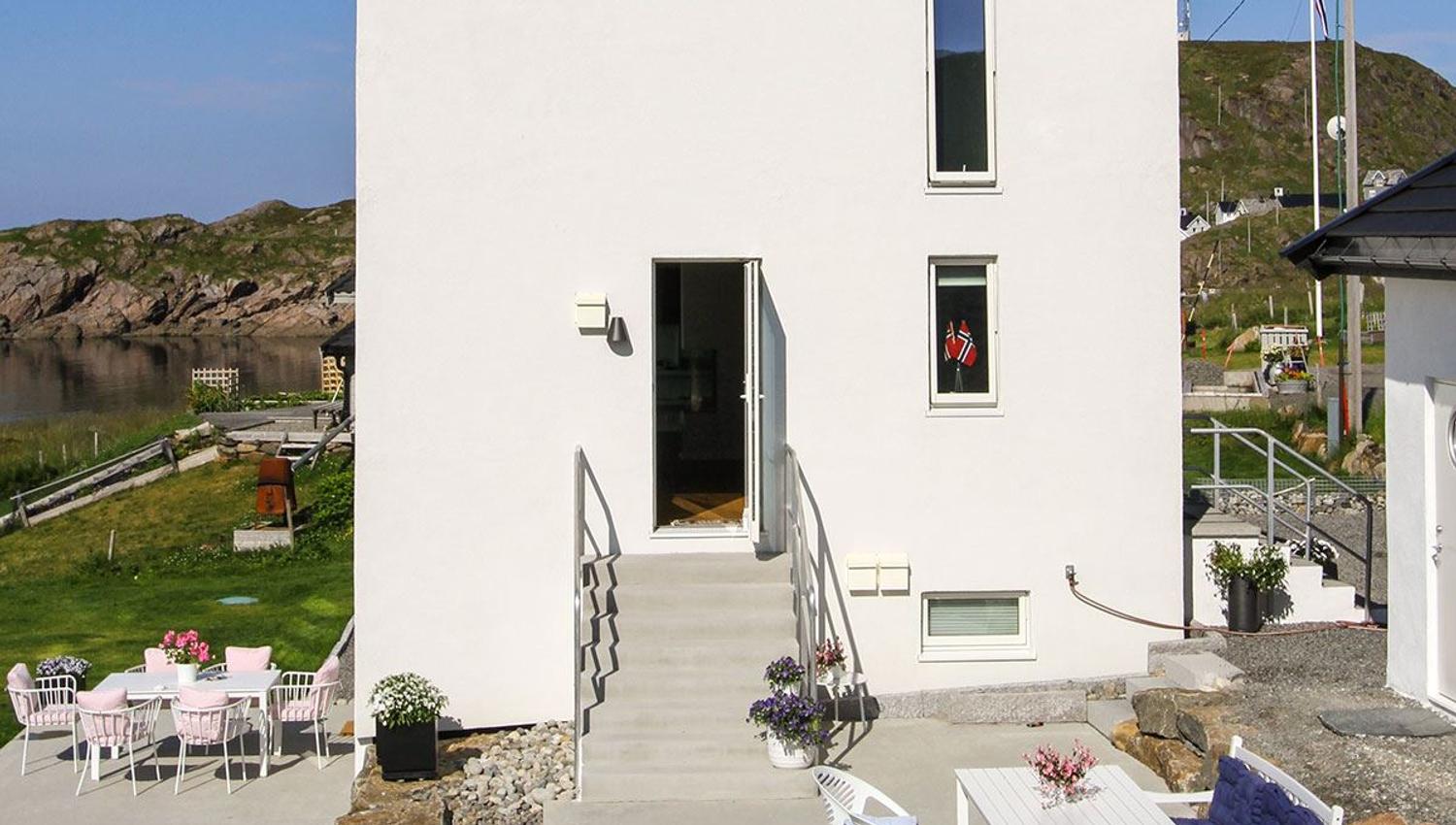 Huset på Skåltofta terrasse og uteområde