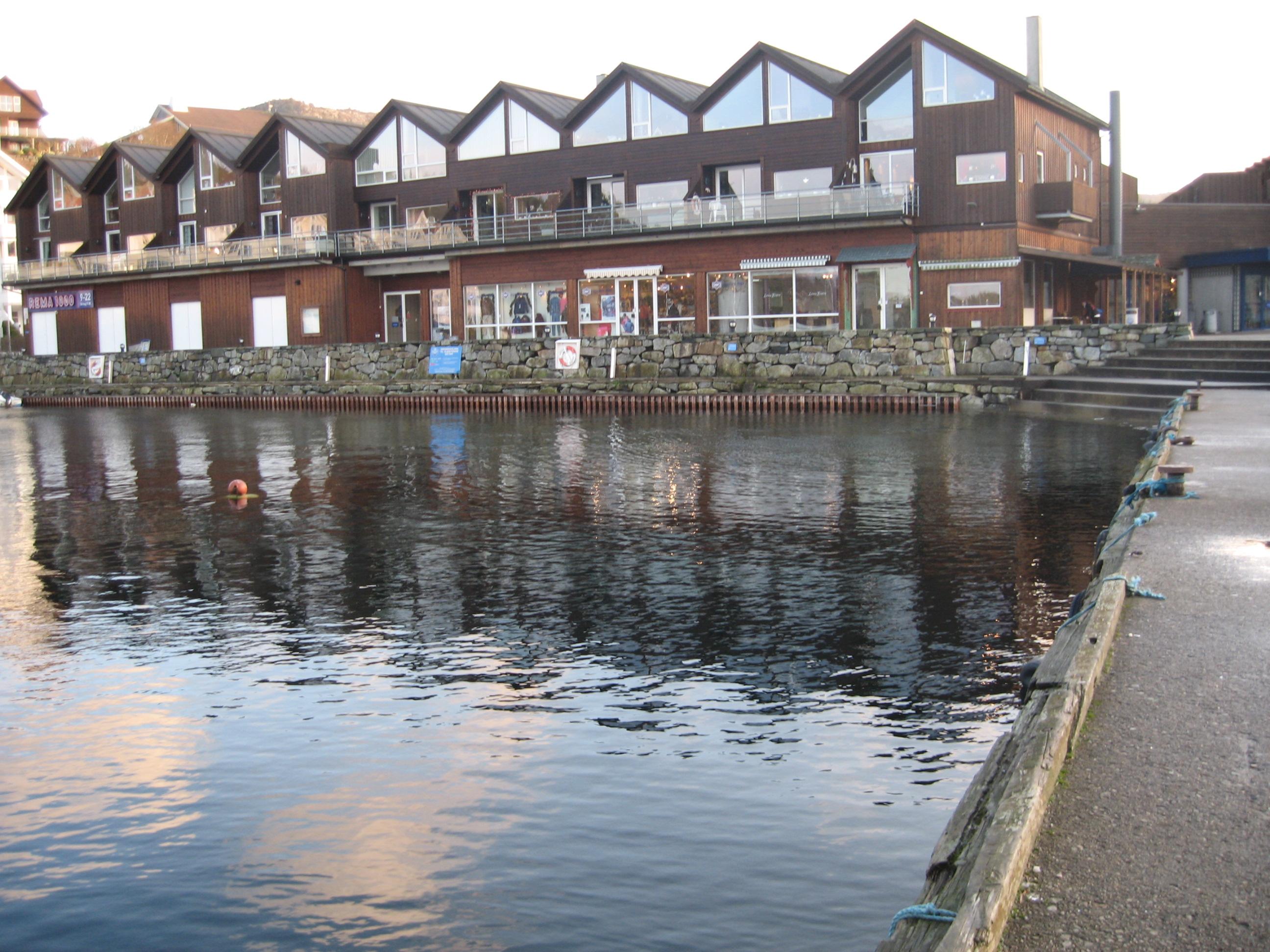 Hommersåk guest marina