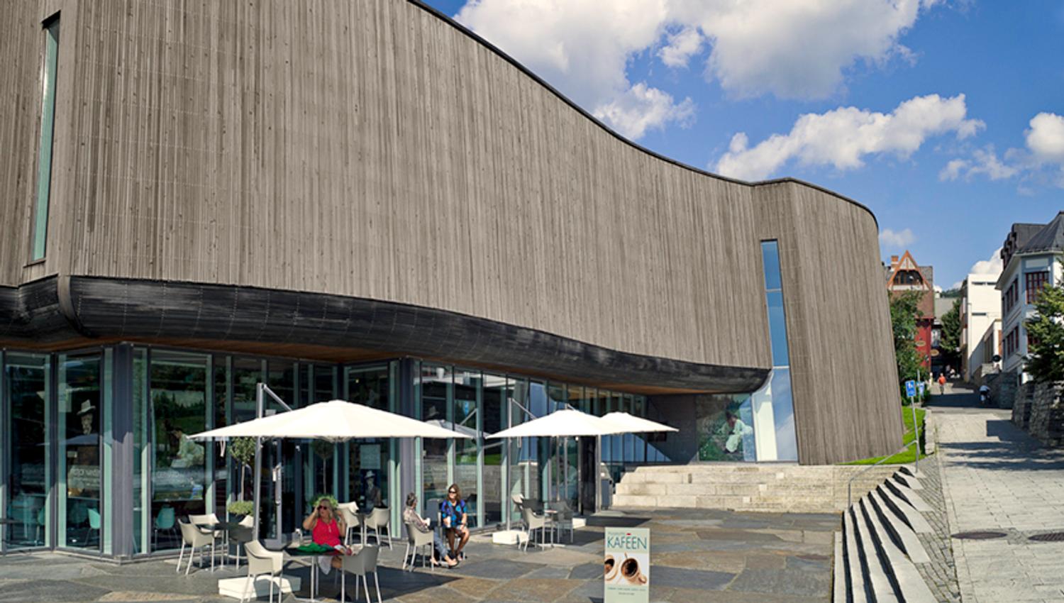 Uteserveringen ved Lillehammer Kunstmuseum