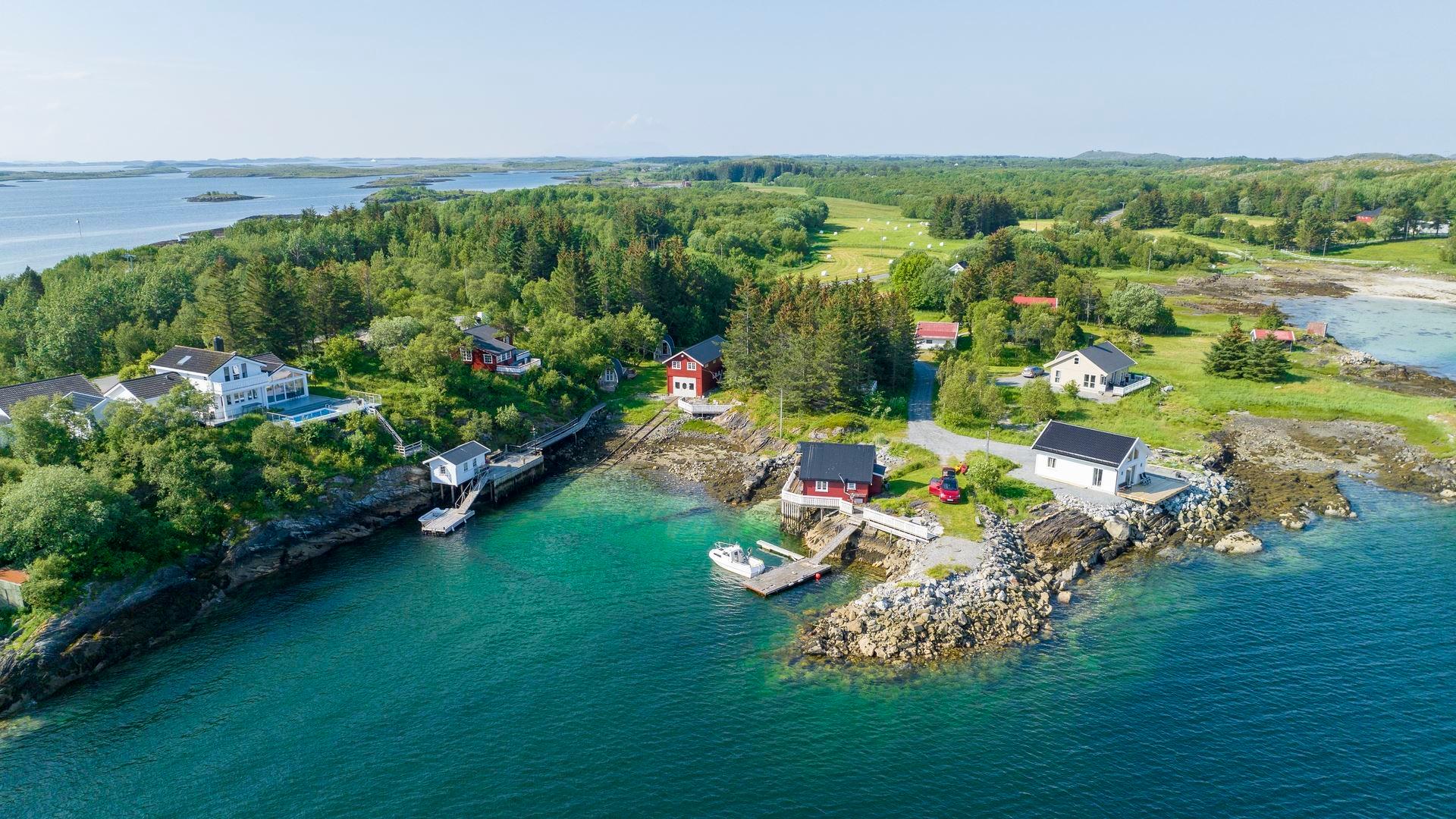 Elfis Sjøstuer – An idyllic stay in rorbu cabins