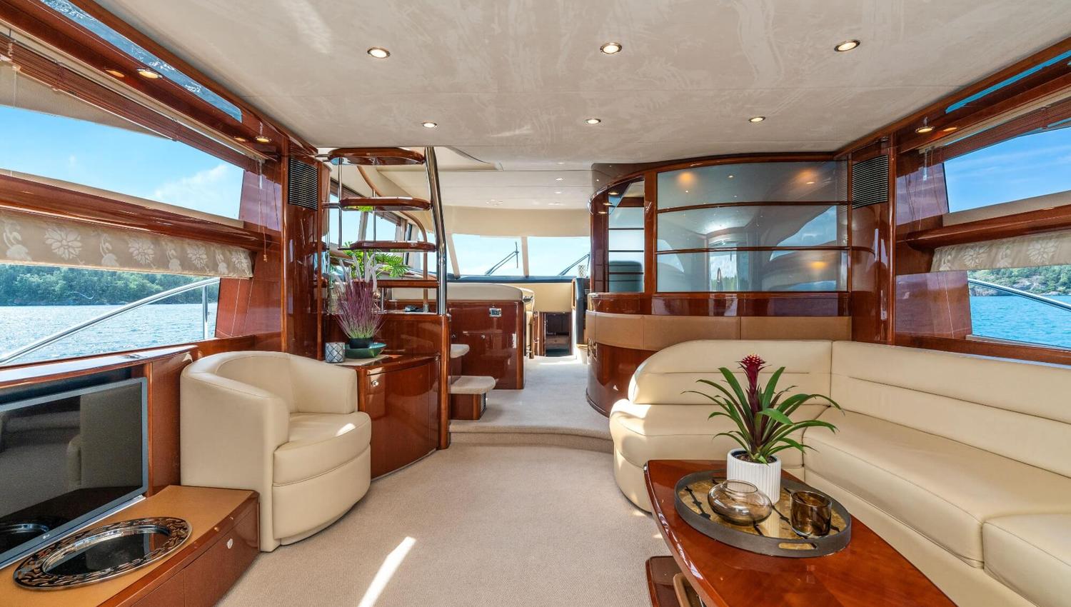 yachtinteriør
