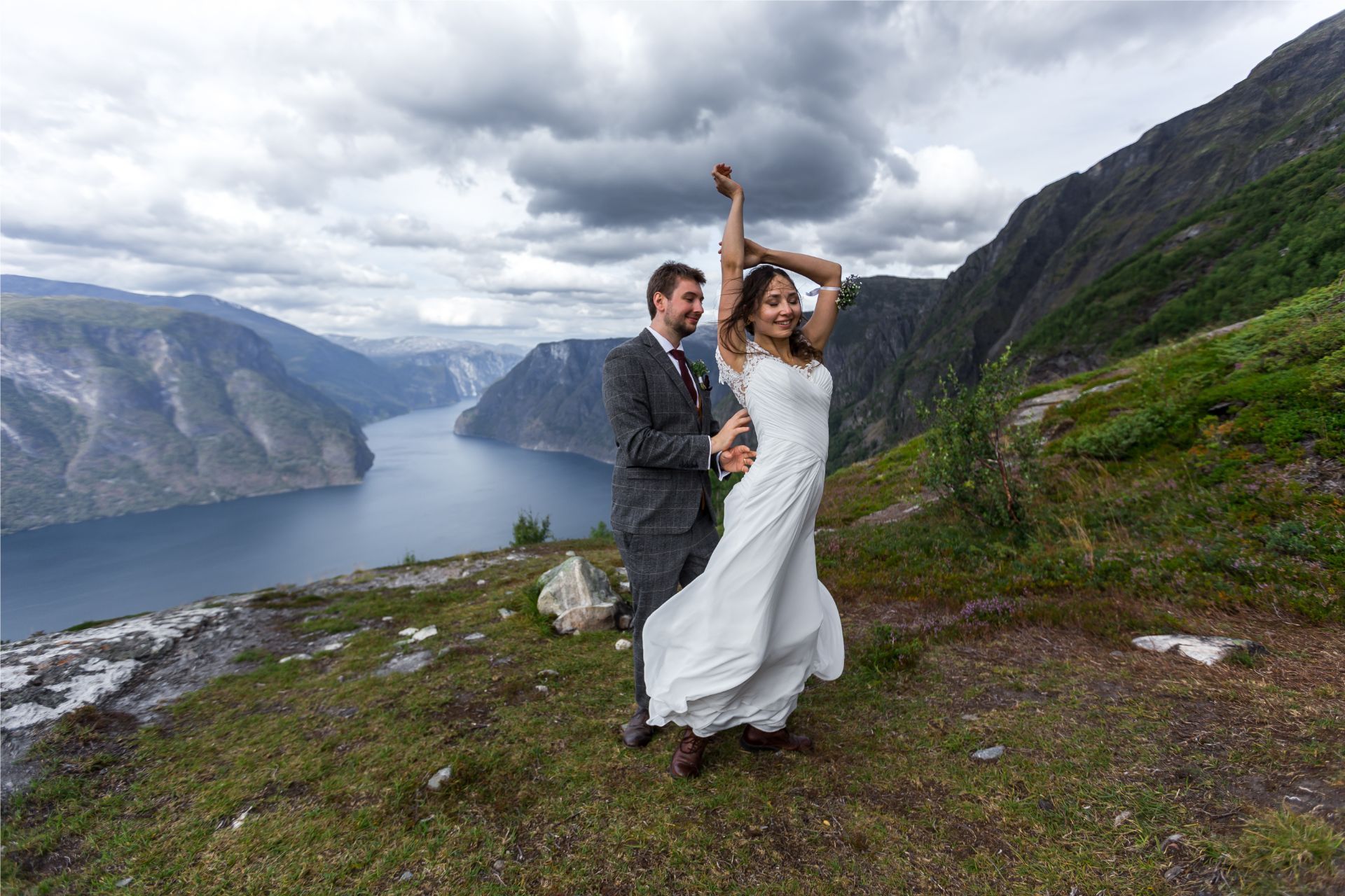 Fjord Weddings & Elopements