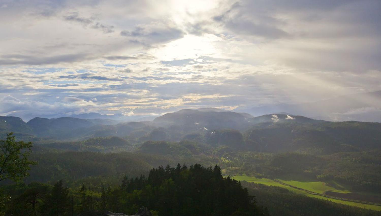 utsikt fra Gygrestolen i Bø