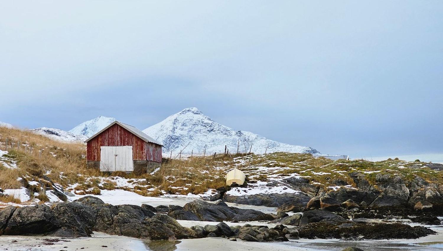 Gammelt båthus