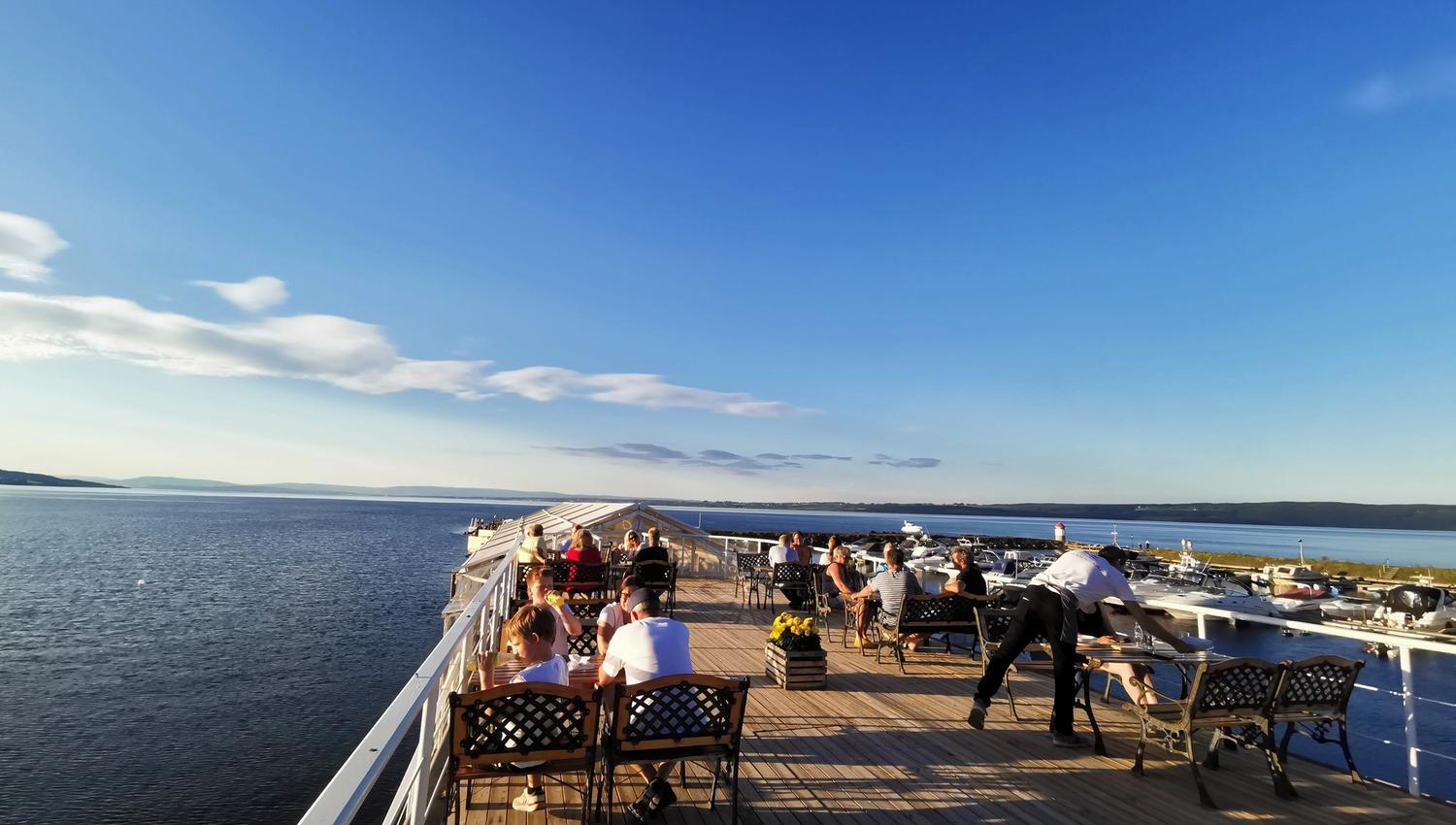 Topdekk til Viken Restaurant