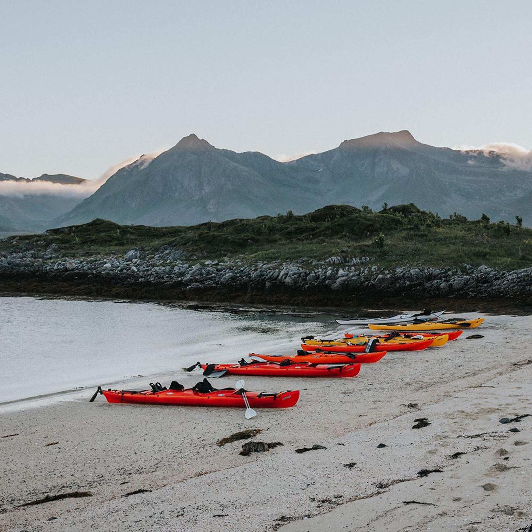 Grunnkurs i Havkajakk – Lofoten