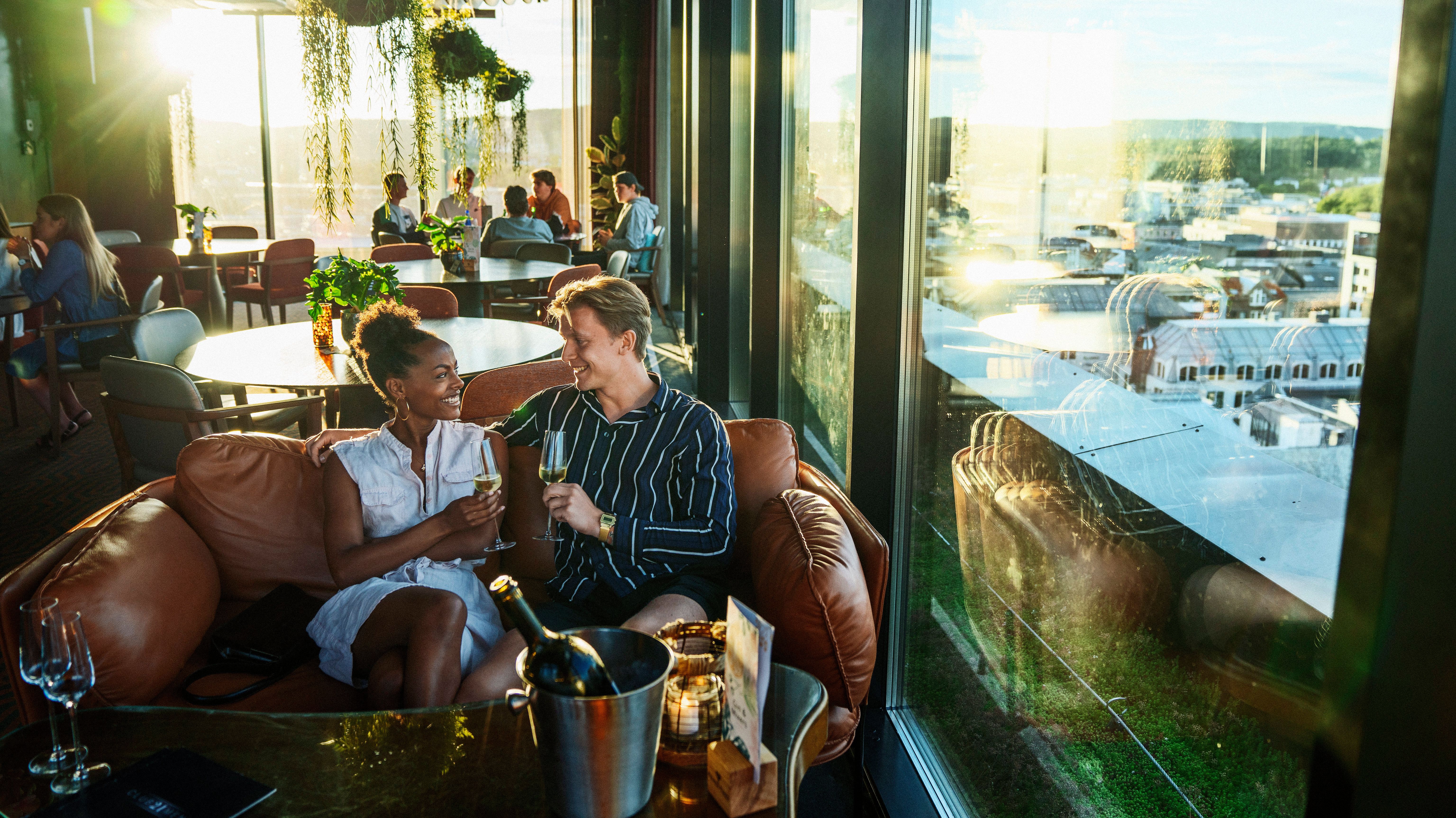 Radisson Blu Caledonien Hotel skybar