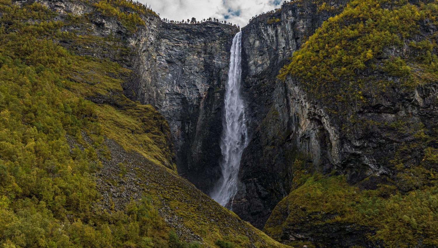 Vettisfossen Waterfall