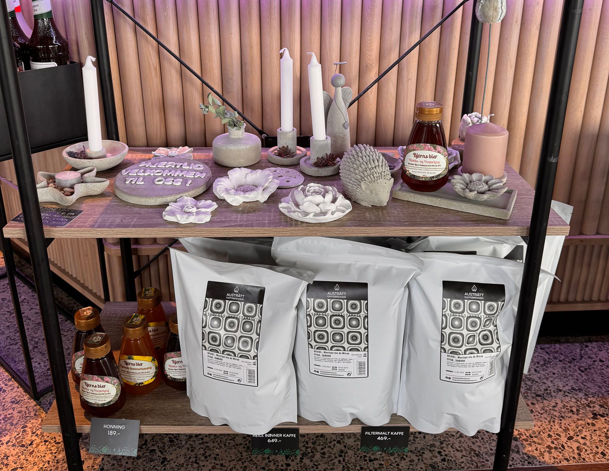 Here is also a selection of other items you can buy