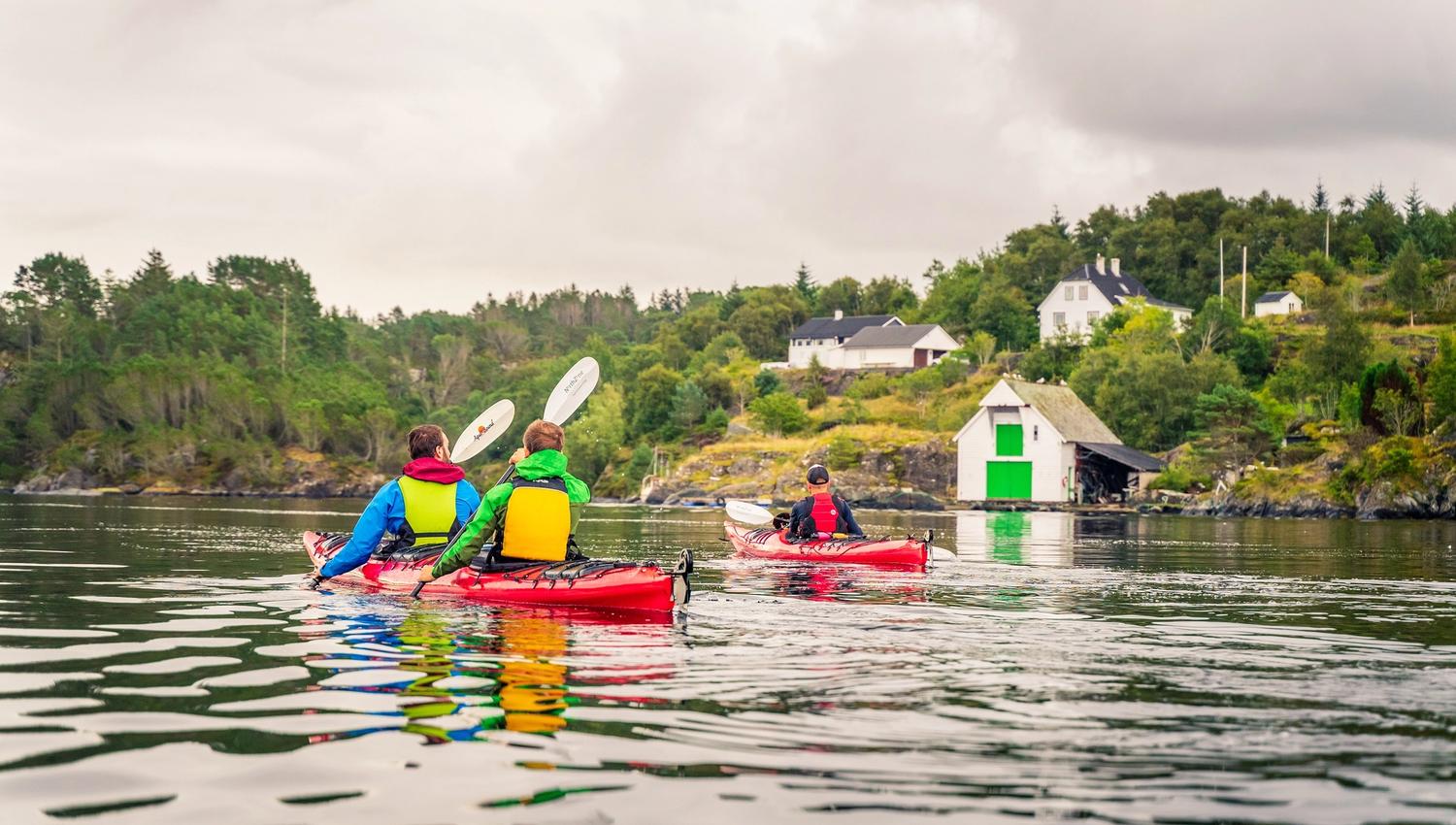 Guided kayak trip in Øygarden