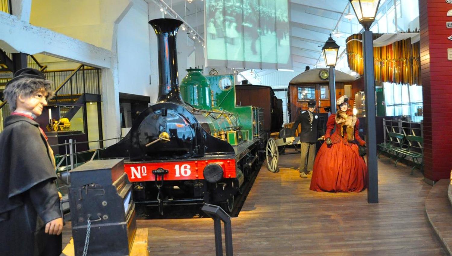 Utstilling inne på Norsk Jernbanemuseum
