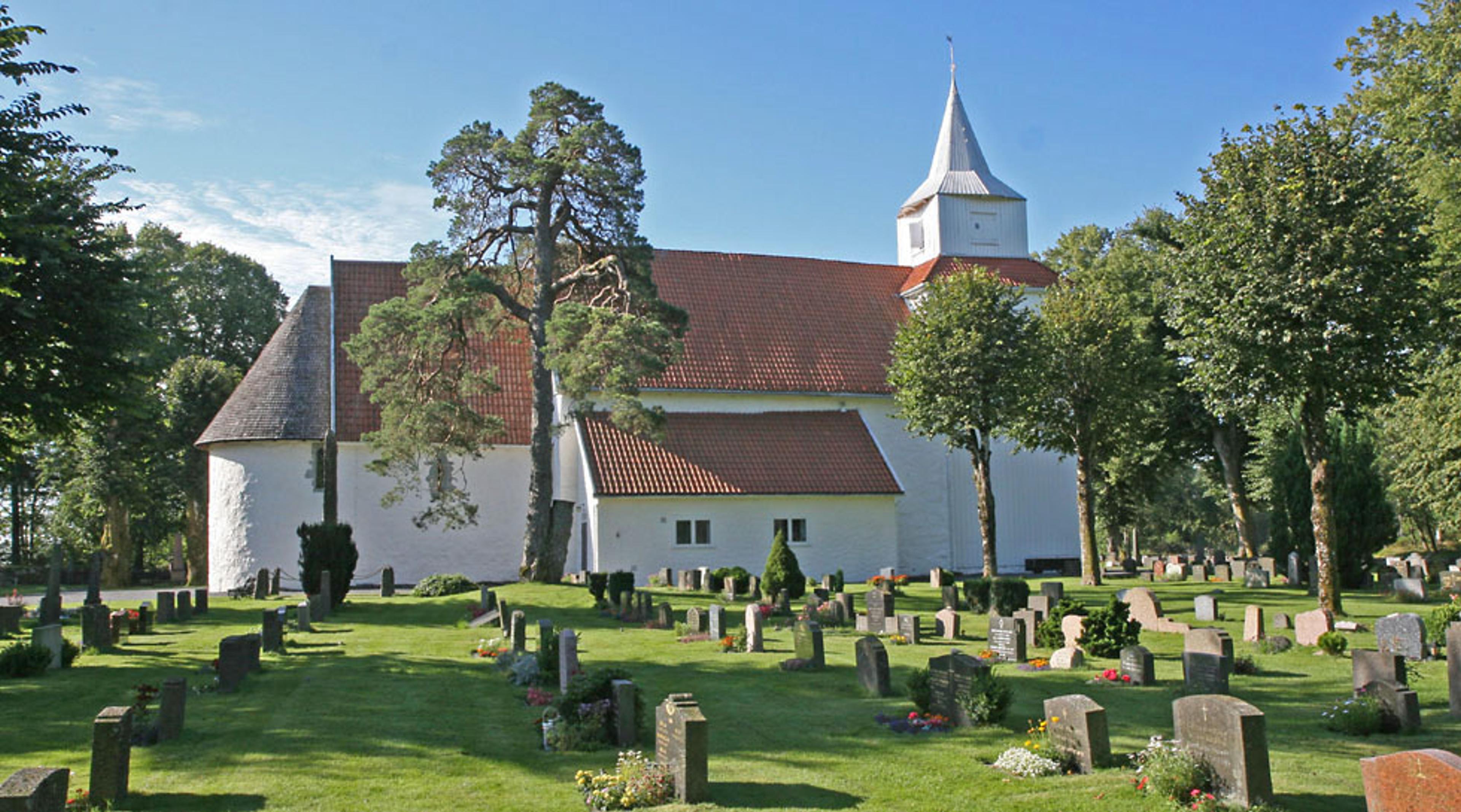 Fjære kirke