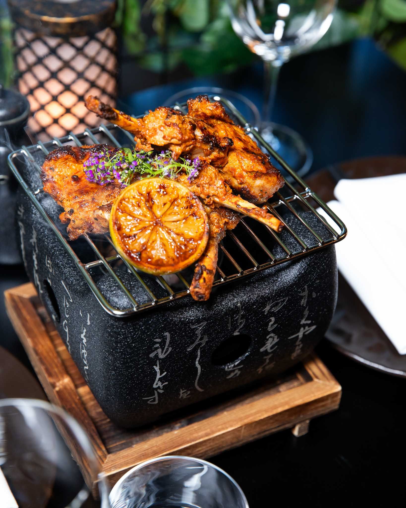 Detalj av mat på grill