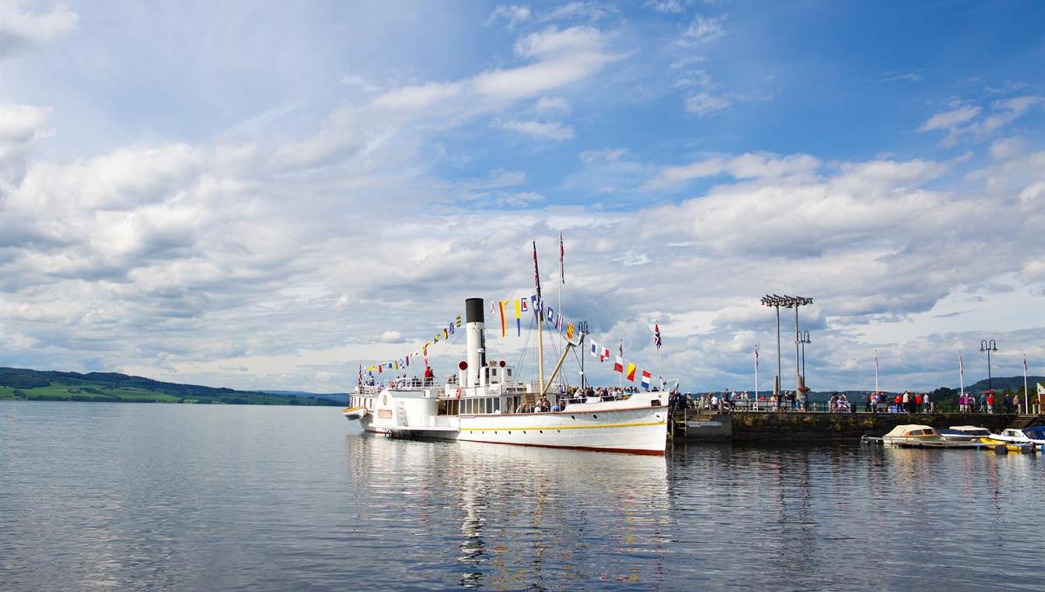 Skibladner i land ved Hamar