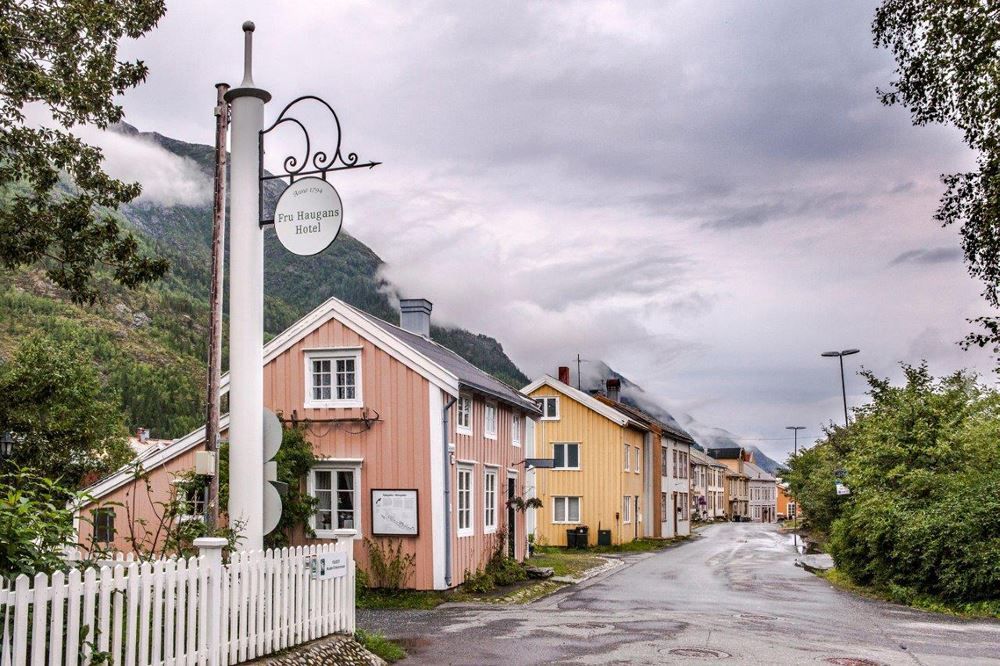 Fru Haugans hotel - Sjøgata