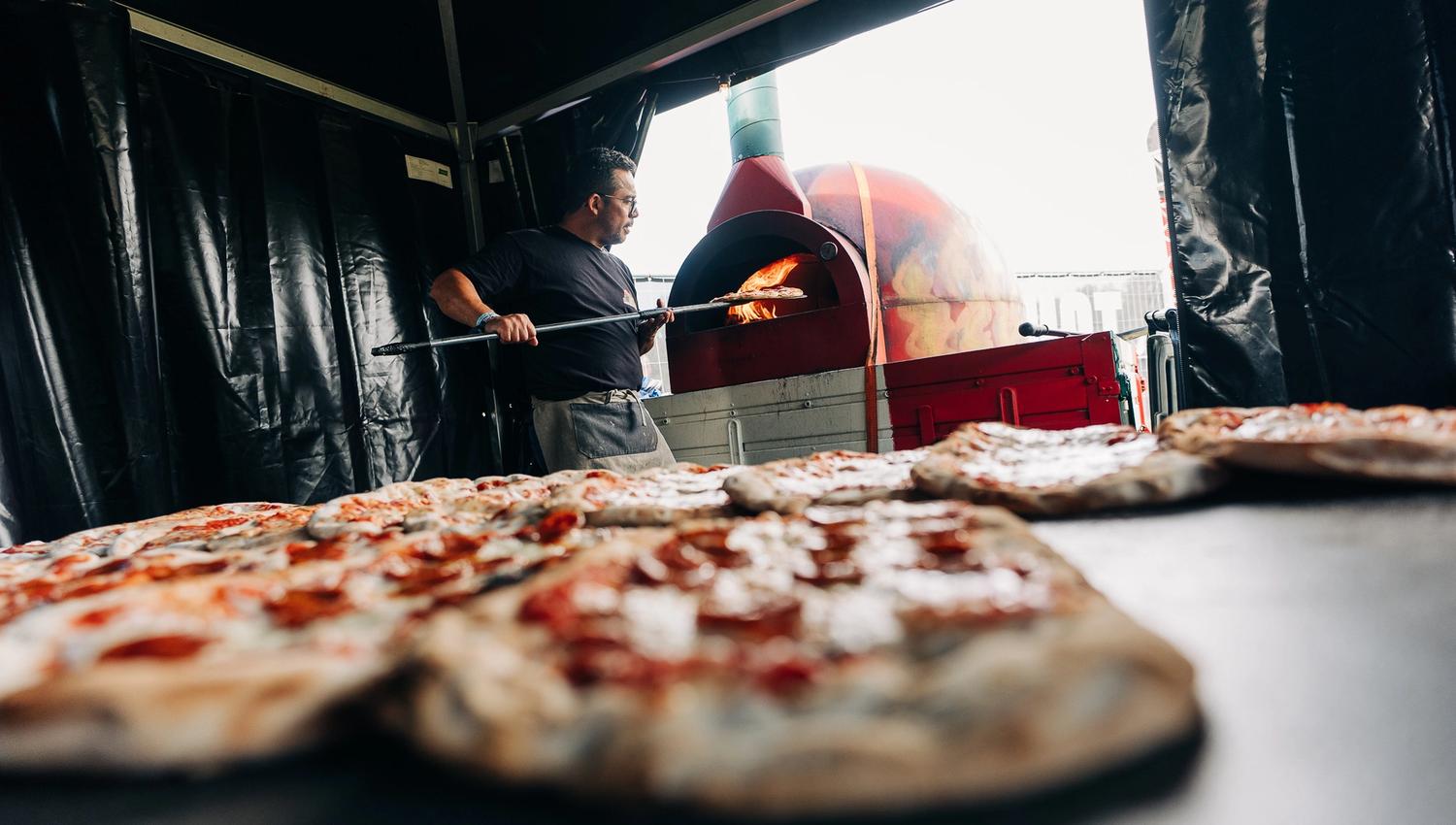 CATERING 2025.06.28_1442_Mat pizza_SA903540_@samuel.andersen