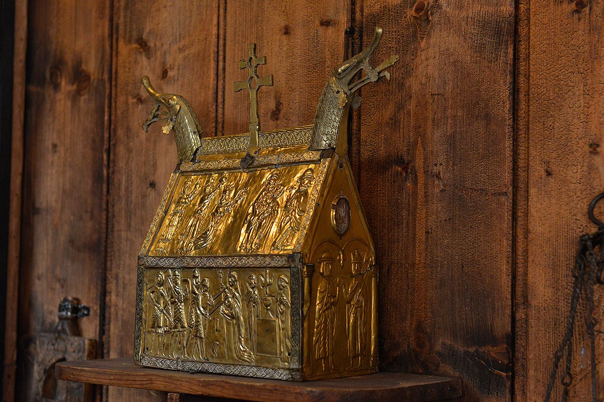 Relikvieskrin Hedalen stavkirke