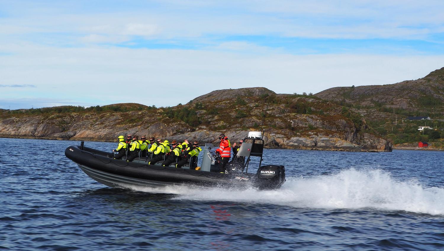Vikhammer ungdomsskole.RIB underveis 2023-09-19 - Per Johan P1010238