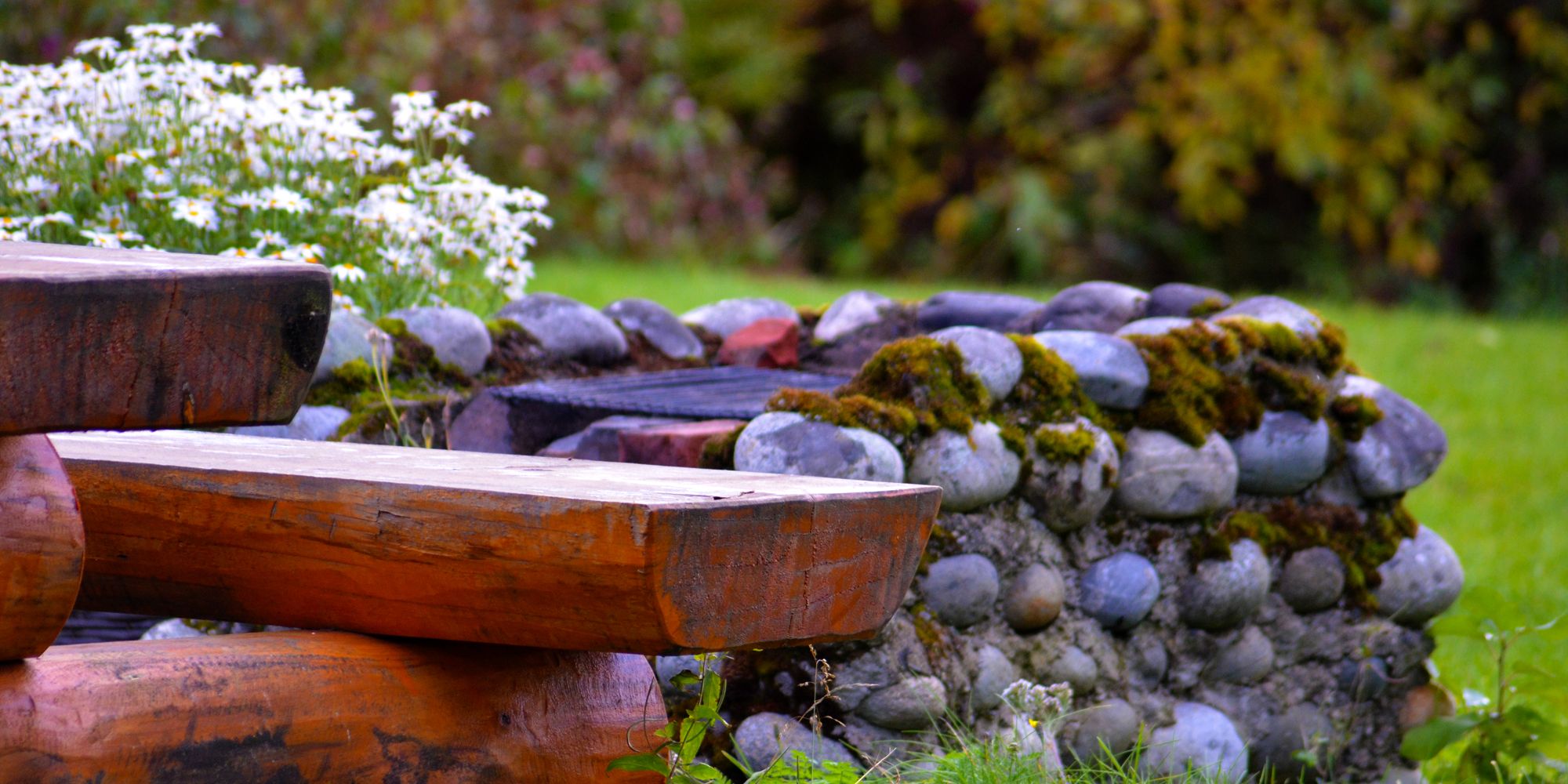 Troset in Levanger Municipality: Garden detail 