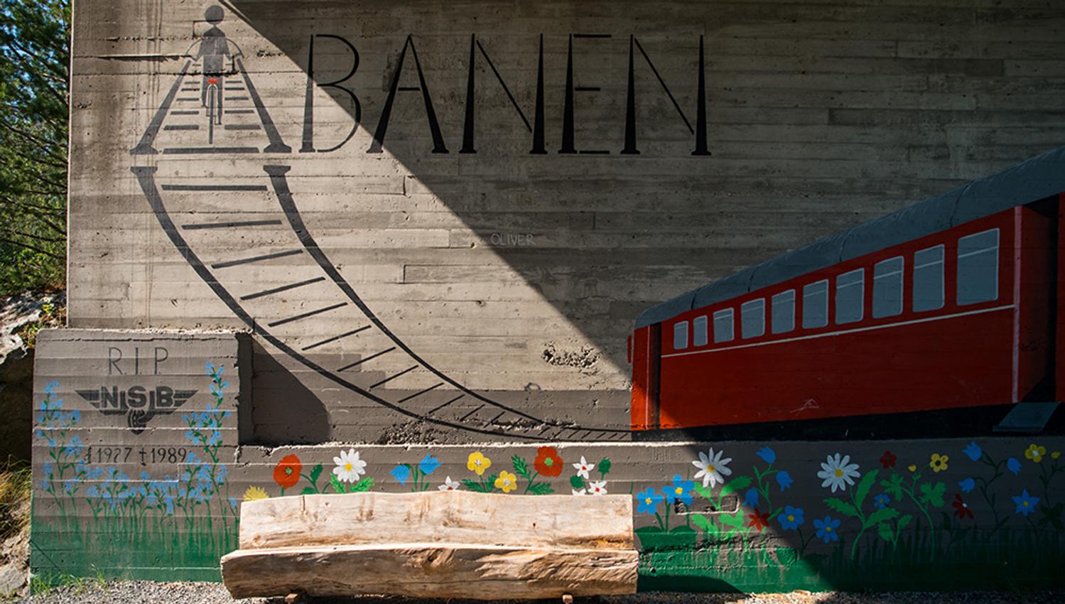 bilde av kragerøbanen ved gang - og sykkelsti "Kragerøbanen" i Drangedal