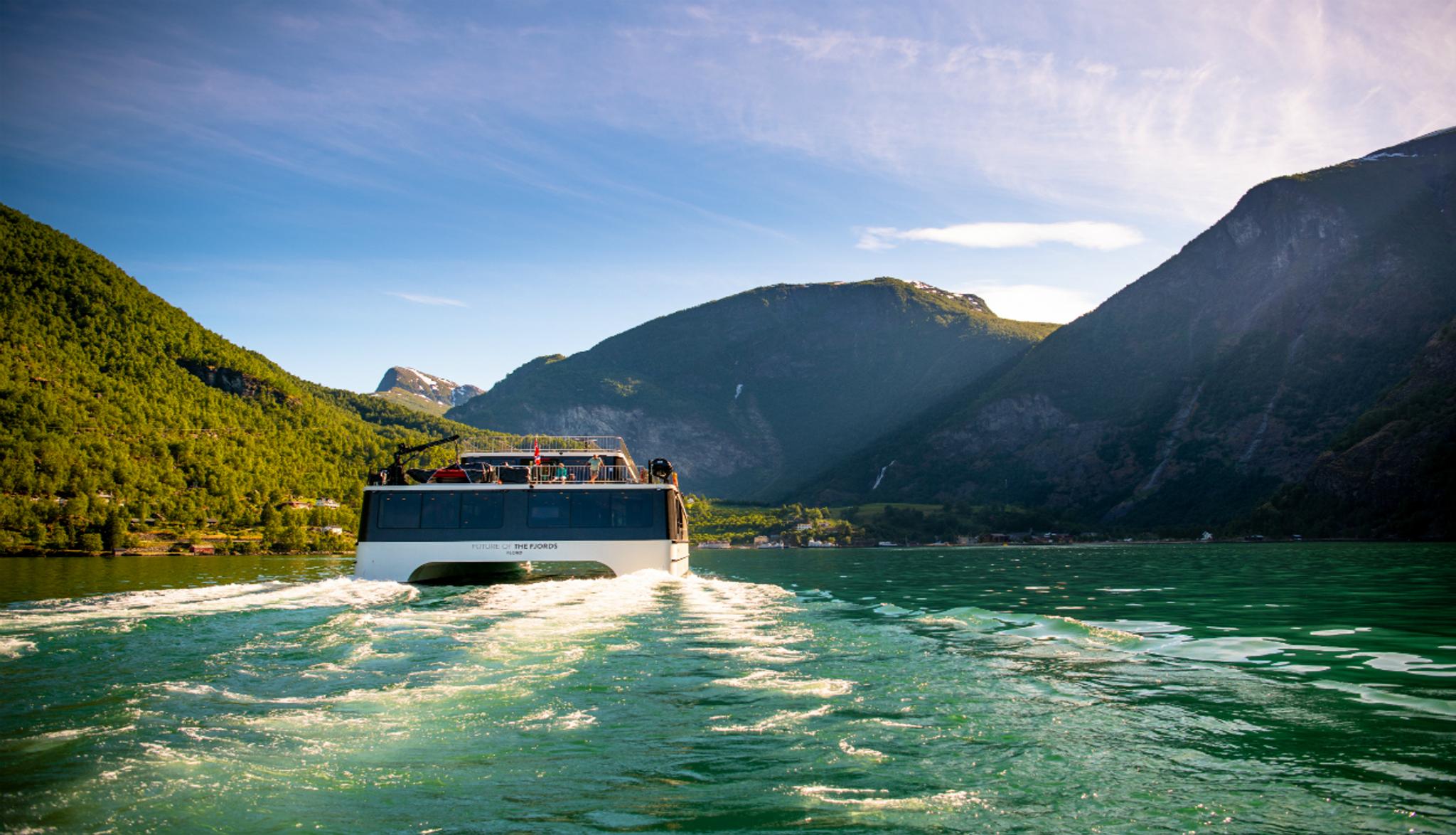 Fjord Cruise Nærøyfjord