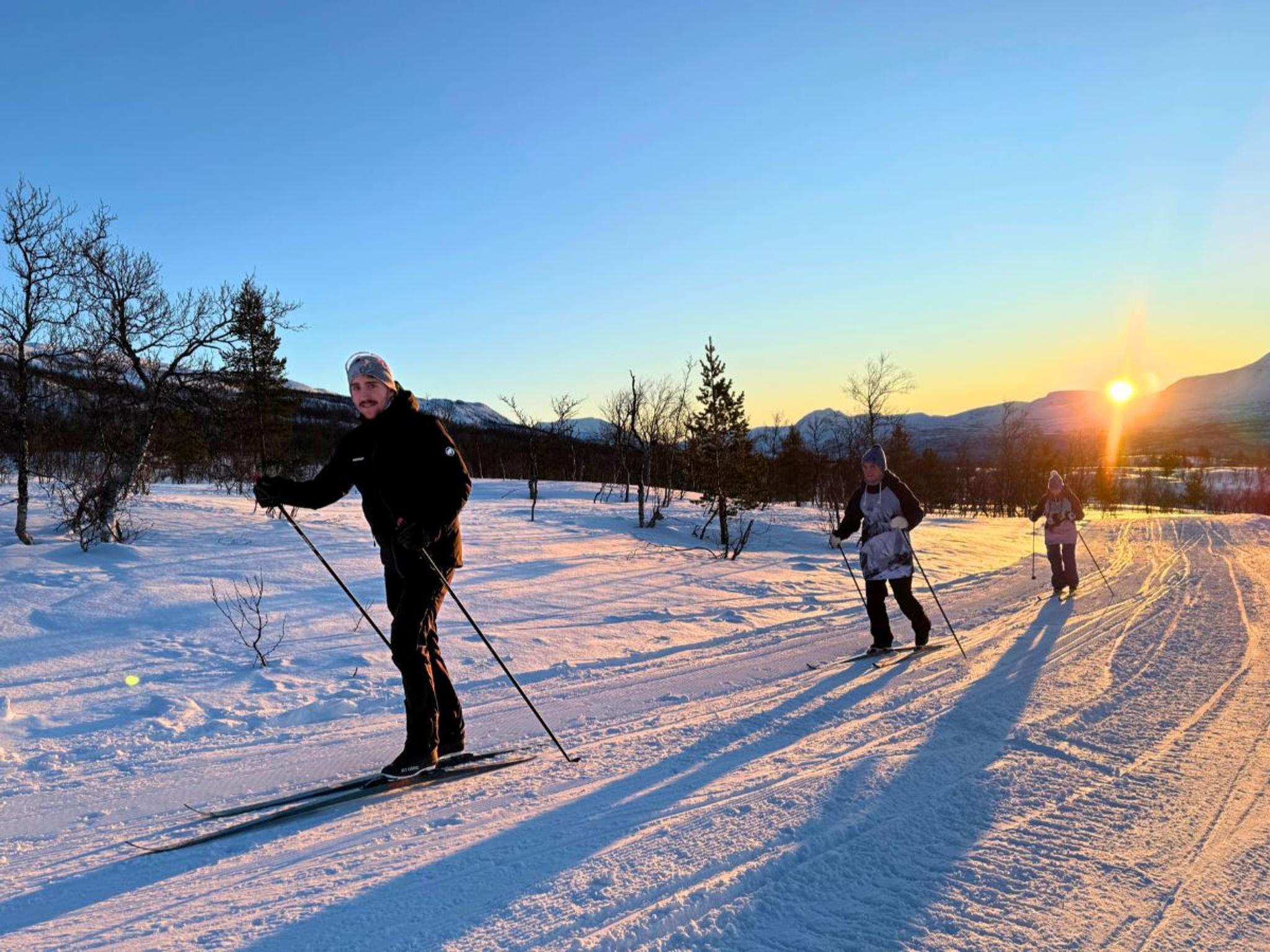 Guests Cross-Country skiing