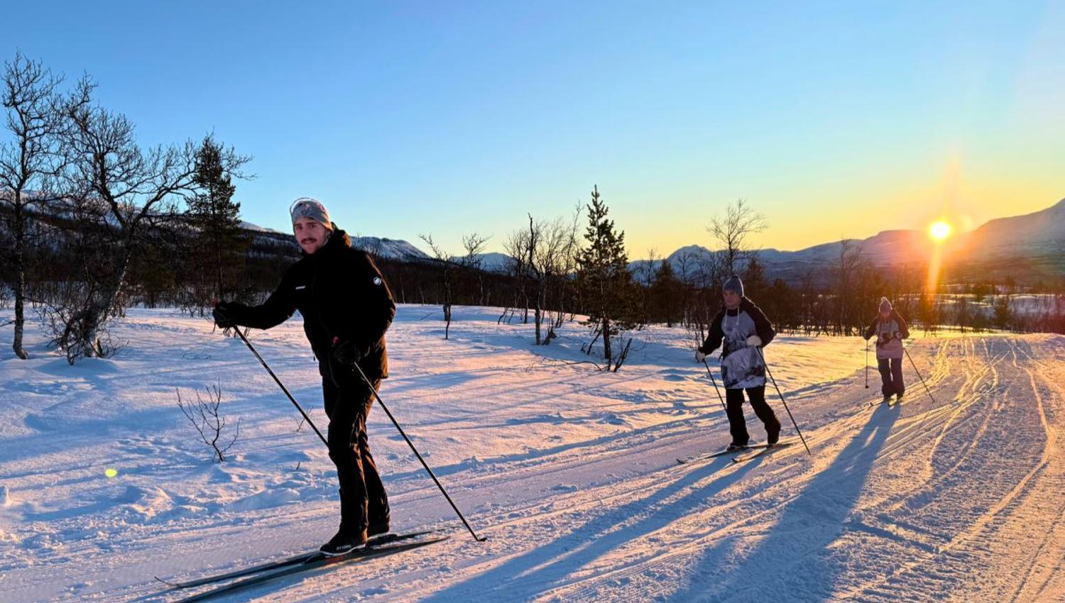 Gjester går på ski