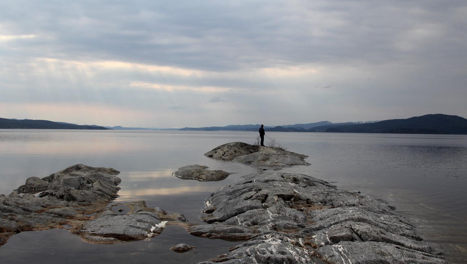 Fishing in Lake Snåsavatnet by Oldernes StrandCamp