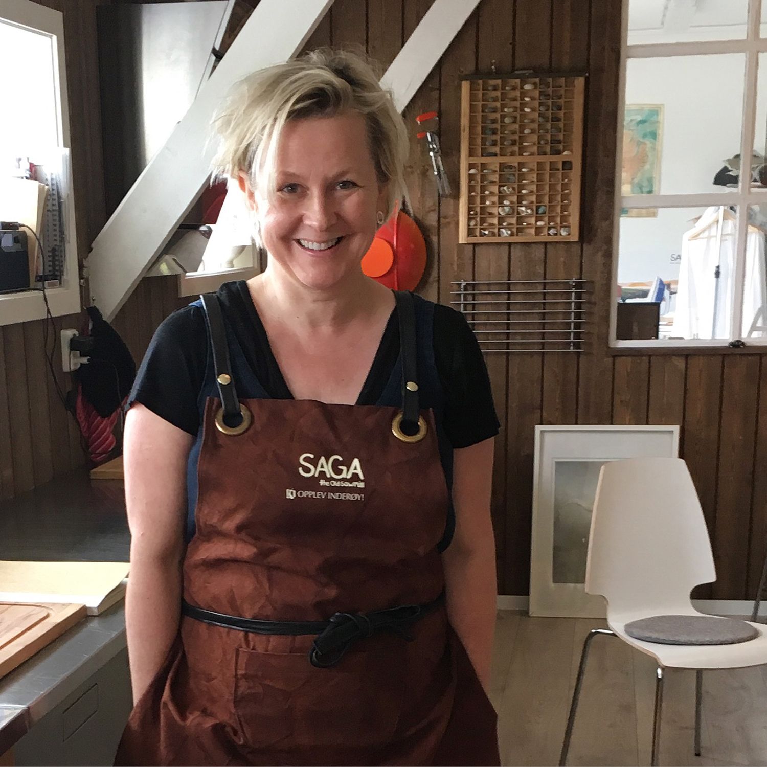 Elissabeth, the hostess and owner of Saga