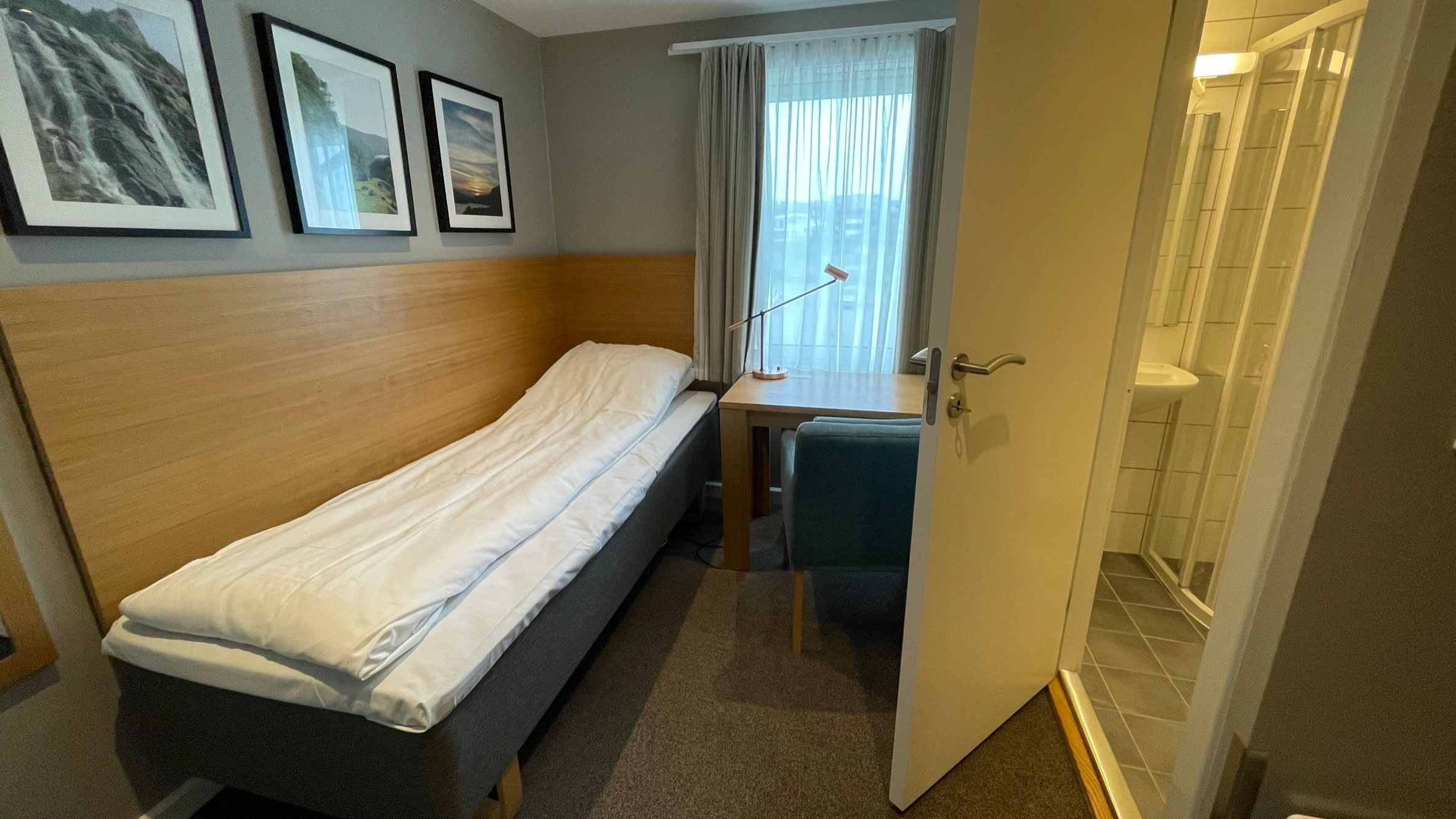 En av mange flotte rom på Ventilene Viste Strandhotell