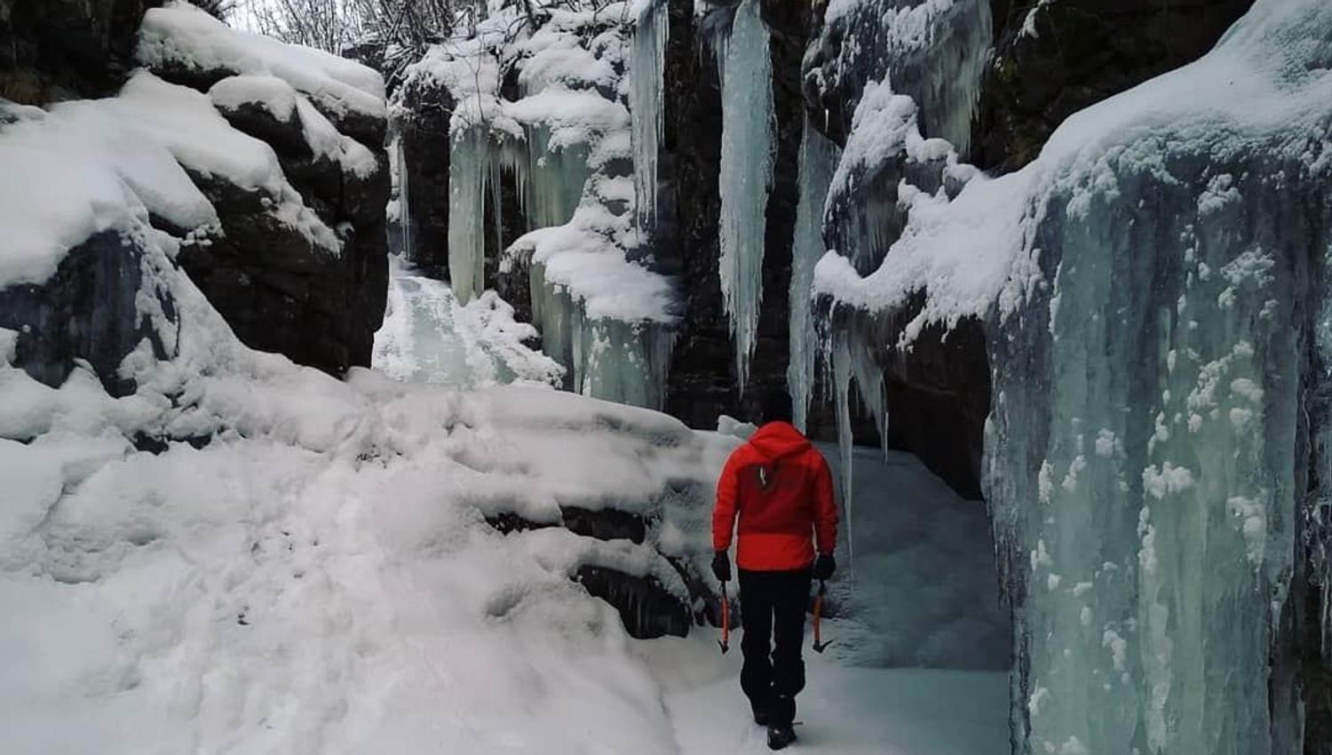 juving-canyoning--rapellering-fiske-elvesafari-skjåk-gudbrandsdalen-guide