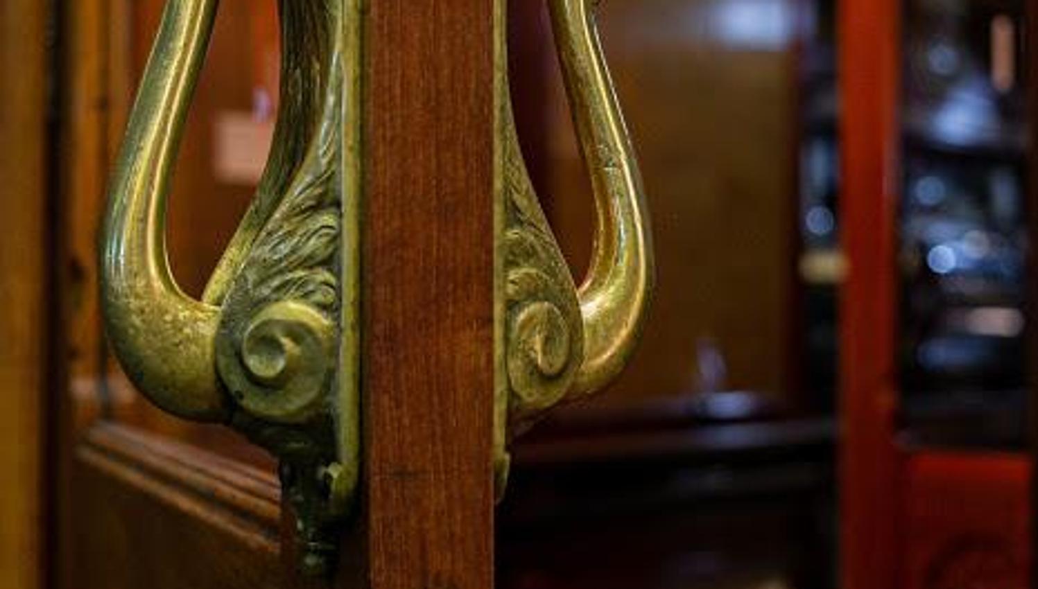 details: ornaments on the door