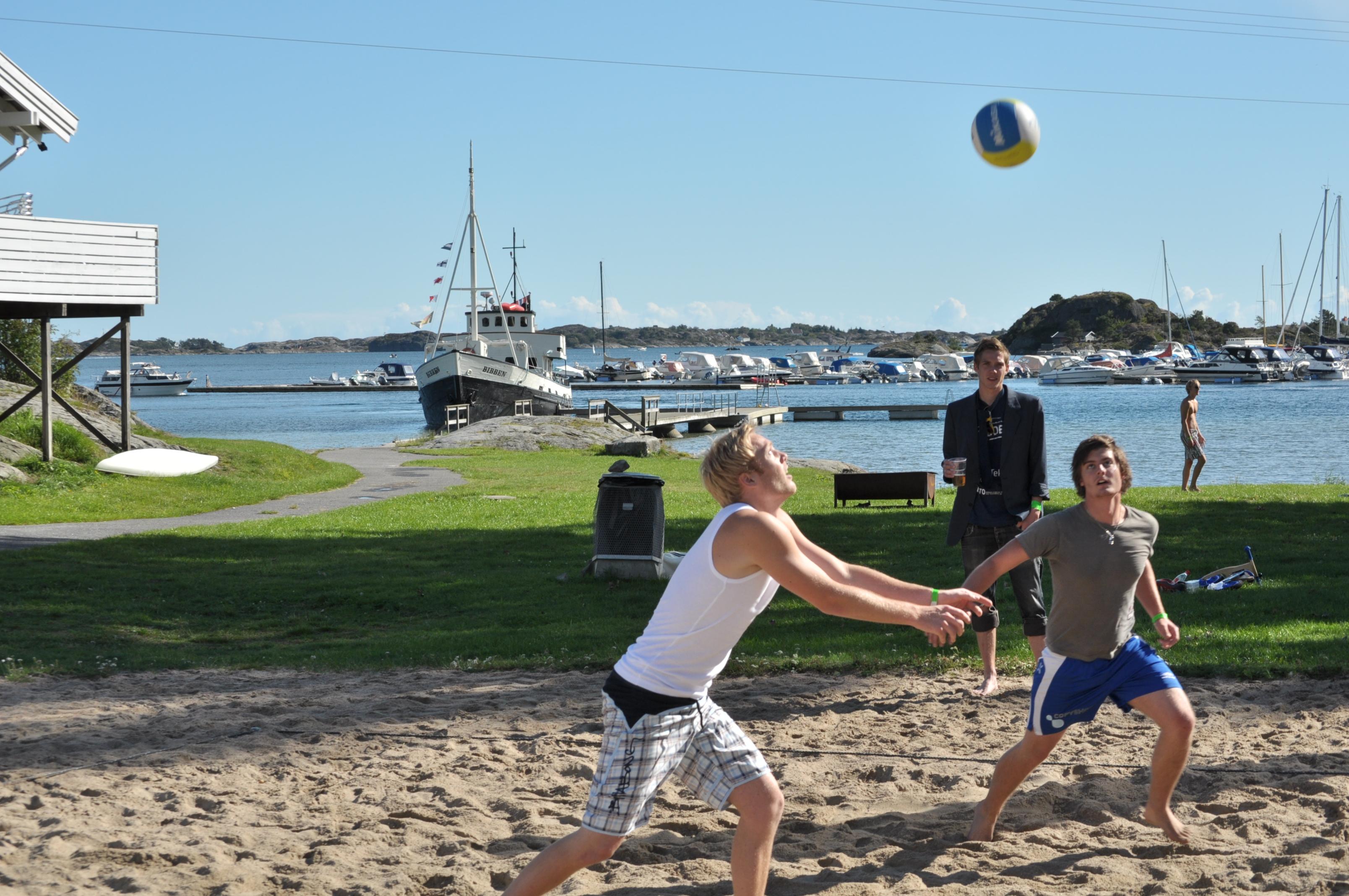 Hike to the beaches in Grimstad