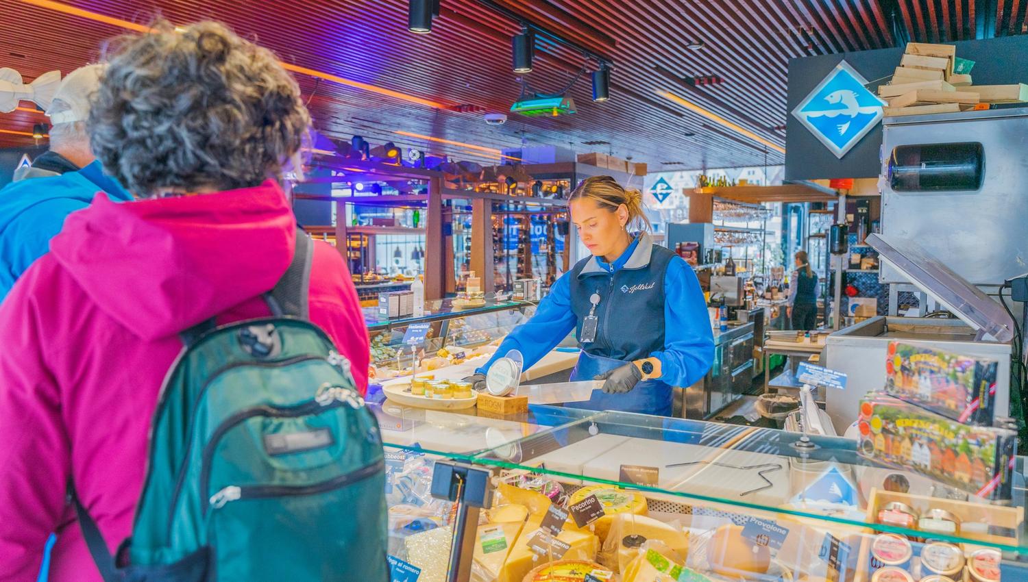 Mathallen på Fisketorget i Bergen