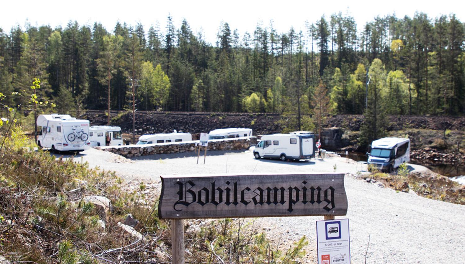 bobilcamp på Villmarkseventyret camping i Drangedal