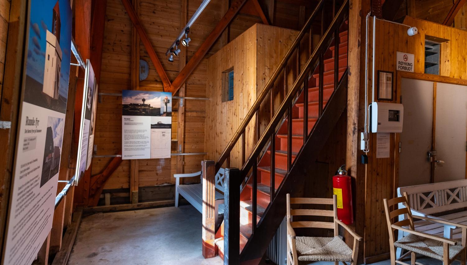 Fra første etasje på Alnes fyr