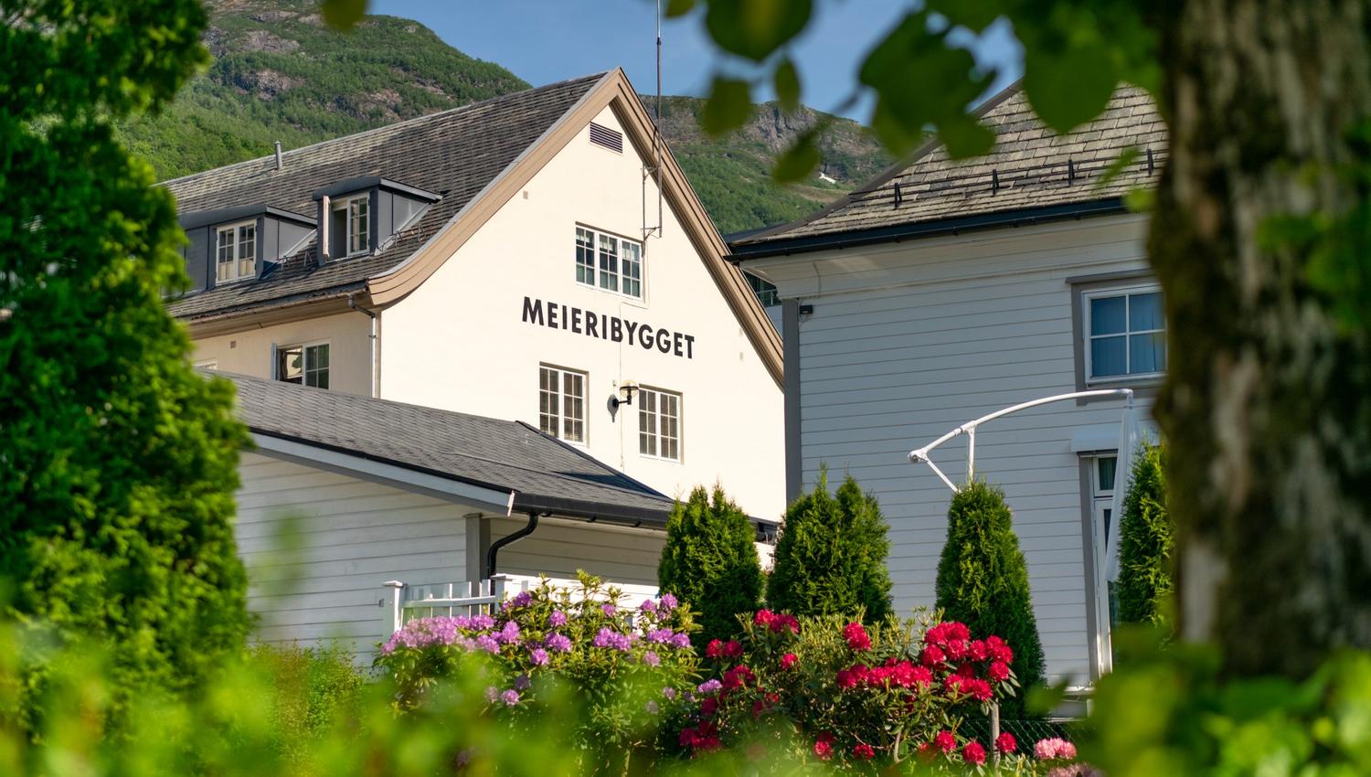 Eides Hotell, Høyanger