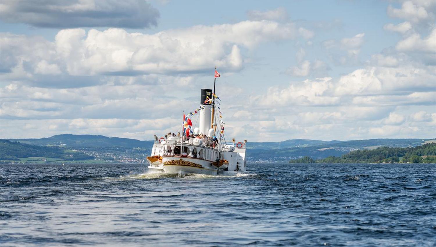 Skibladner på Mjøsa