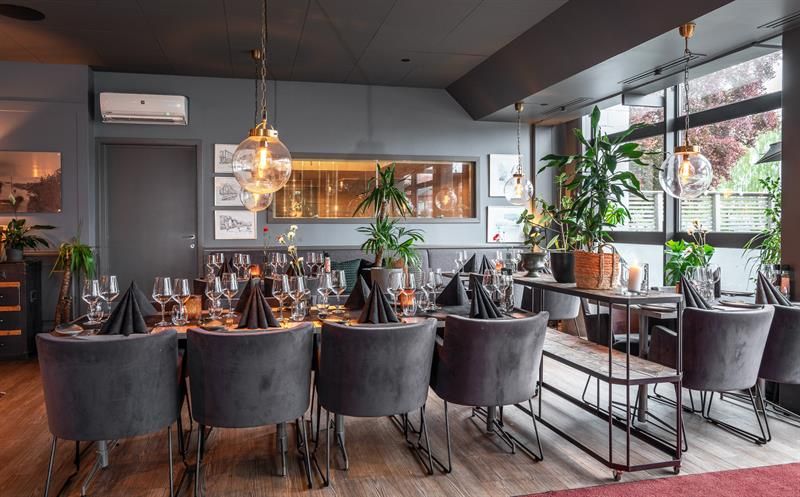 Oppdekket i restauranten
