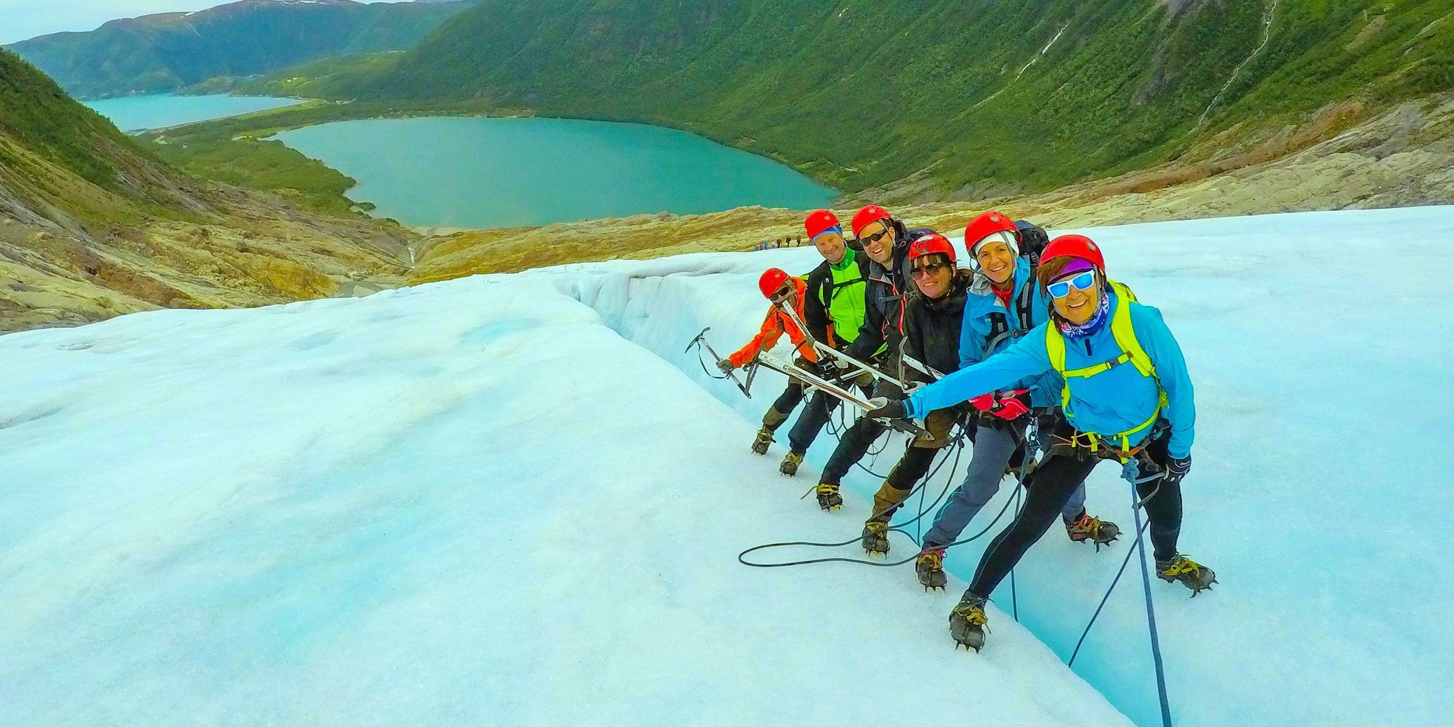 Brevandring på Svartisen - med Beyond Limits