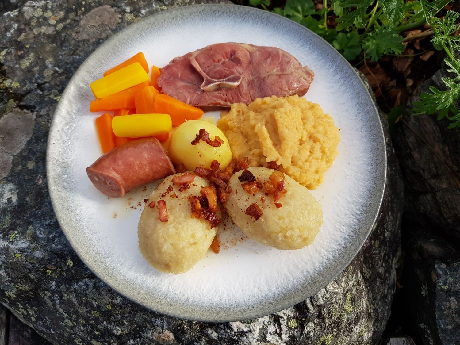 Furukroa Kafé, Flåm