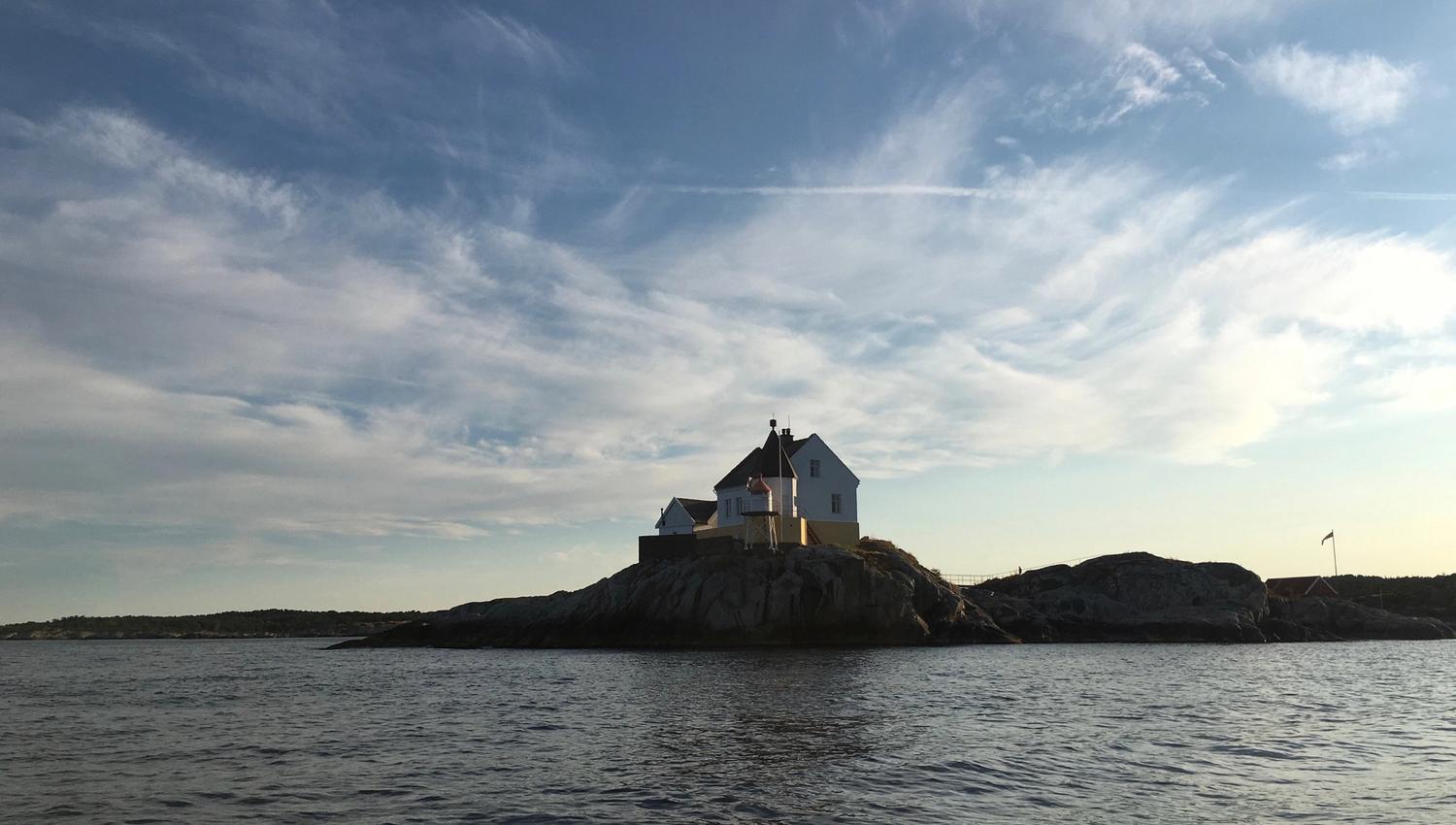 Saltholmen fyr Lillesand ettermiddagslys